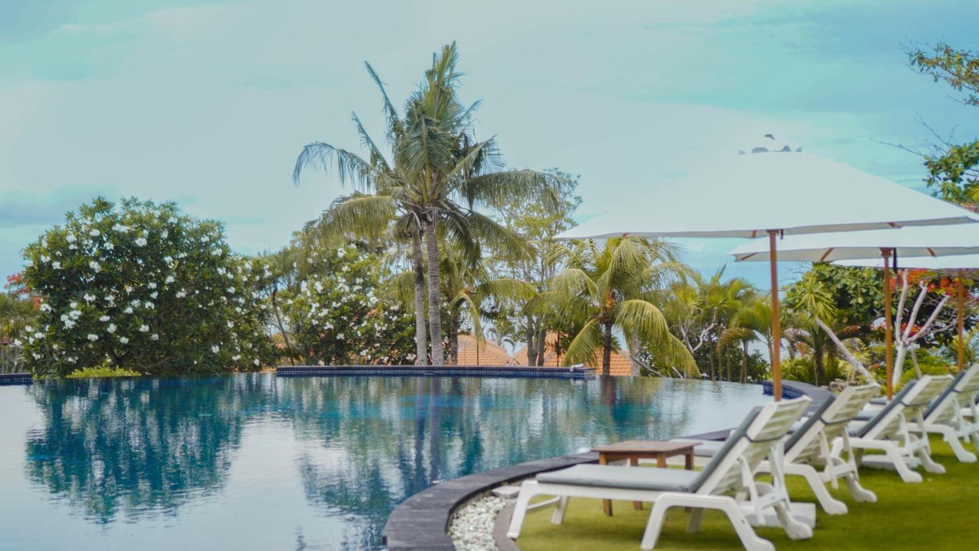 Blue Point Resort And Spa Uluwatu Exterior foto